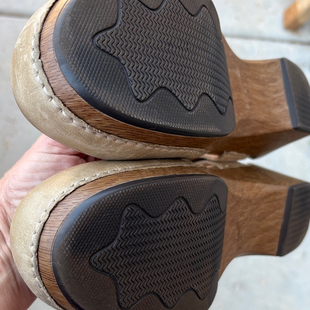 Dansko Tan Leather Mules - Picture 11 of 16